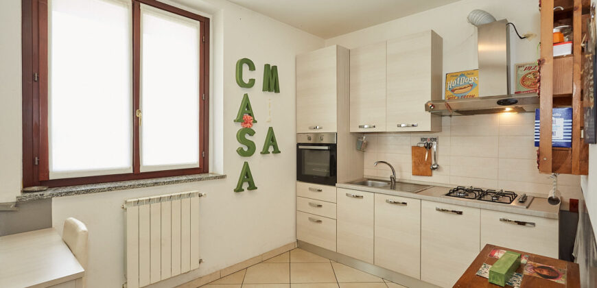 Giussago, appartamento in vendita